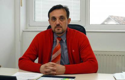 Jakovina planira broj šefova u ministarstvu smanjiti za pola 