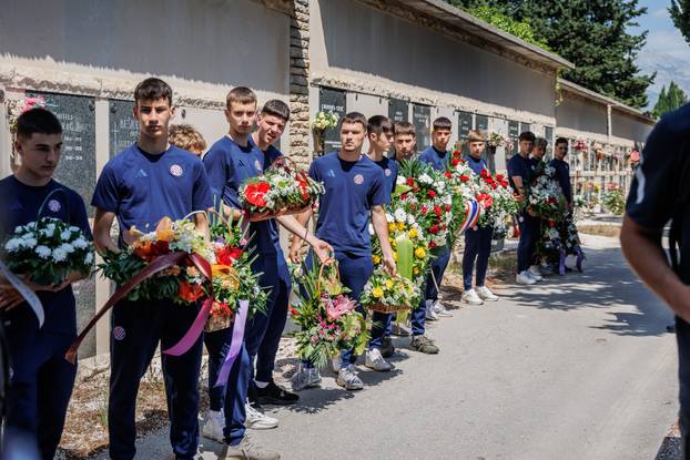 Split: Posljednji ispraćaj Ive Bege Hajdukovog igrača na Lovrincu