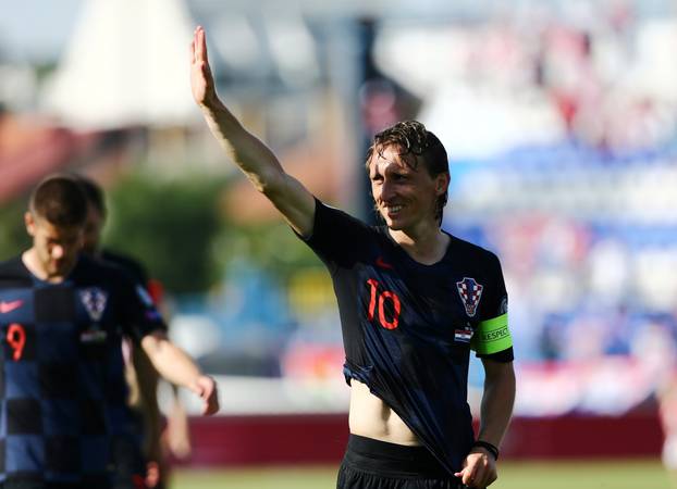 Euro 2020 Qualifier - Group E - Croatia v Wales