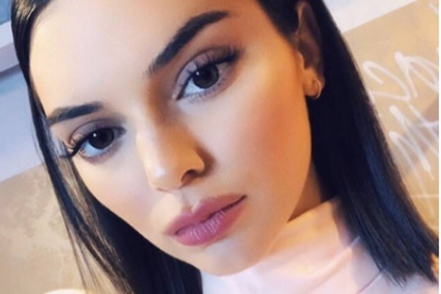 Kendall Jenner je zaplivala u gaćicama: Ima lijepe bradavice
