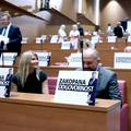 U&Zcaron;IVO Pratite sjednicu Sabora o otpadu u Lici. Oporba po HDZ-u: 'Nije li vas strah naroda? Izdaja'