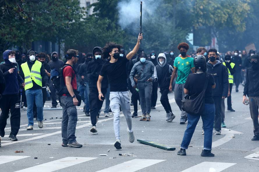 Nationwide day of student protests in France