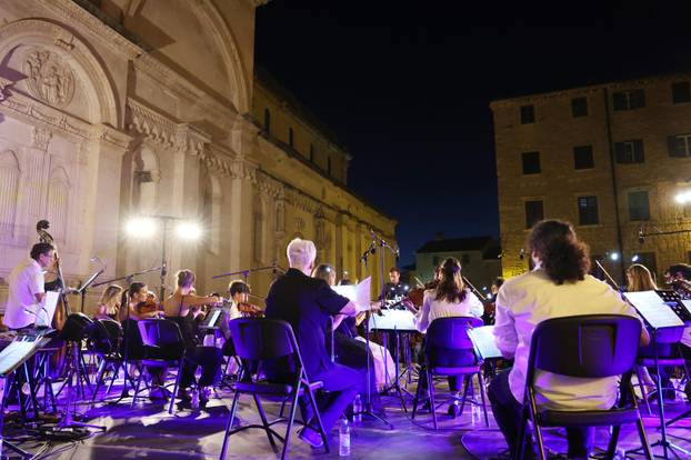 Šibenik: Ro?endan Arsena Dedi?a obilježen koncertom Gradskog komornog orkestra