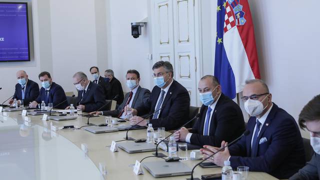 Zagreb: Sastanak premijera Plenkovića s oporbom