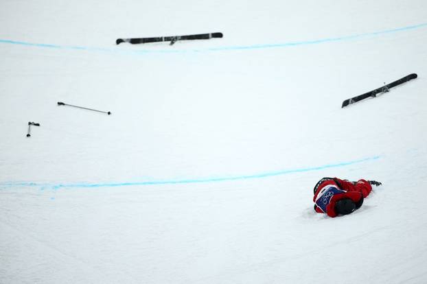 Freestyle Skiing - Women's Freeski Halfpipe Qualification