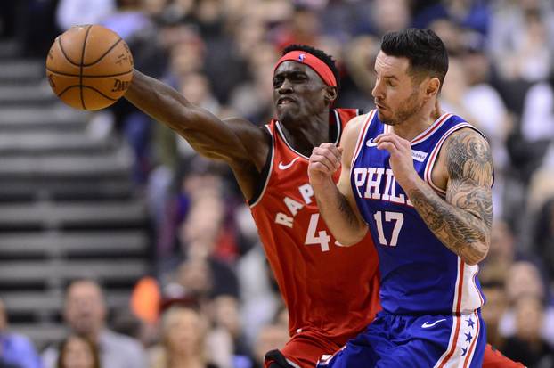 Toronto: NBA, Toronto Raptors - Philadelphia 76ers 