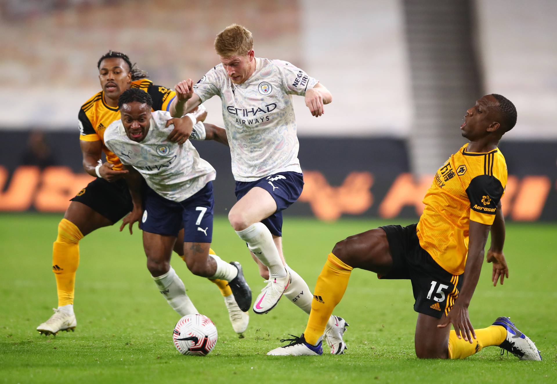 Premier League - Wolverhampton Wanderers v Manchester City