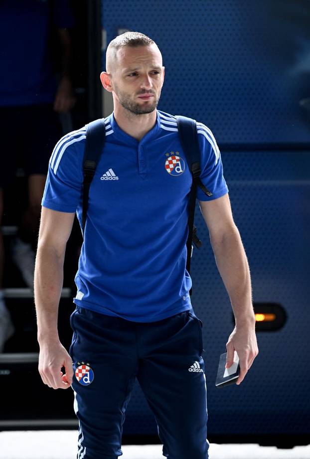 Zagreb: Odlazak igrača GNK Dinamo na uzvratnu utakmicu protiv Sparte