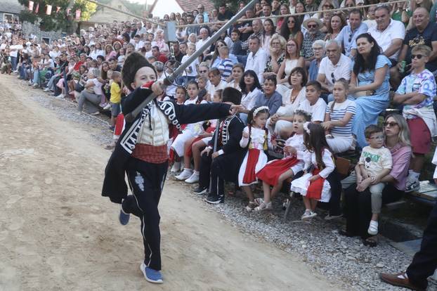 Brnaze: 70. Vučkovića dječja alka