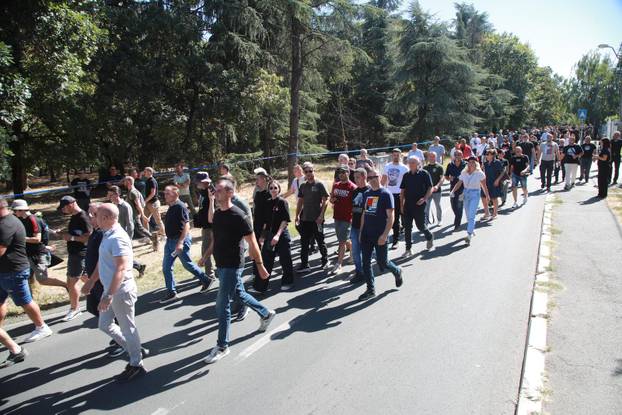 Beograd: Sprovod ratnog zločinca Ratka Mladića