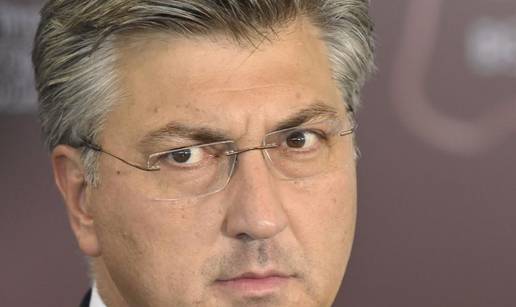 Plenković opet glumi najveću žrtvu: HDZ-a, lijeve opozicije, desničara, ruskih antivaksera...