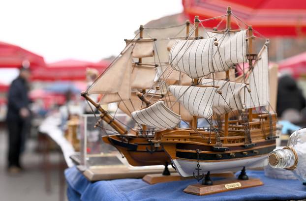 Zagreb: Sajam antikviteta na Britancu