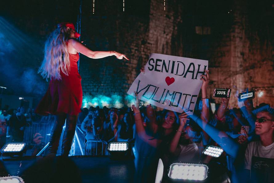 Uragan SENIDAH oduševio Trogirane i najavio KulaKula festival!