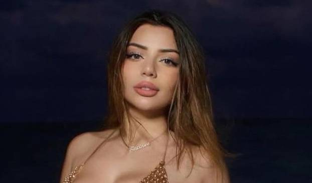 FOTO Nakon traume odlučila je pokazati svoju seksi stranu: 'Sad ja diktiram pravila!'