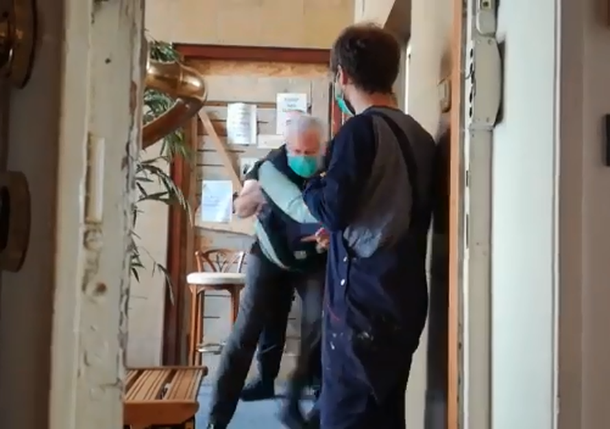 Dikana iznijeli zaštitari: 'Idem iz Hrvatske, sve ću rasprodati'