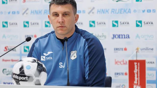 Rijeka: Konferencija za medije nogometnog kluba Rijeka