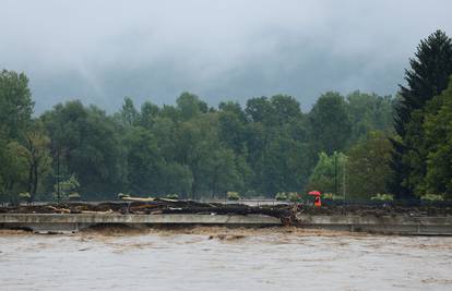 U Austriji se očekuju nove kiše, poplave i klizišta te problemi u prometu, najgore je na jugu