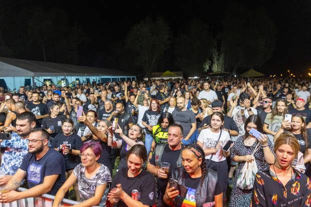 Županja: Alen Islamović nastupao na Moto susretu