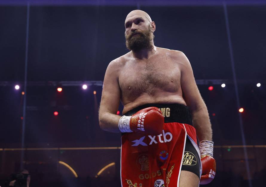 Oleksandr Usyk v Tyson Fury - Heavyweight World Title