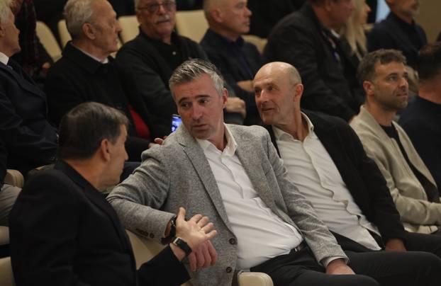 Split: Komemorcija za Juricu Gizdića, novinara i Hajdukovog kroničara