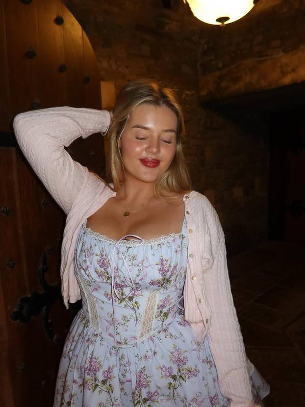 FOTO Za njom uzdiše cijela Australija: Njenom tijelu ne mogu odoljeti muškarci ni žene