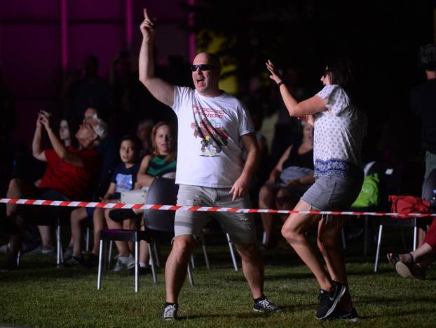 Zagreb: Koncert Psihomodo Popa ispred HRT-a