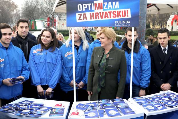 Zagreb: Kolinda Grabar Kitarović družila se s građanima na Trgu Ante Starčevića