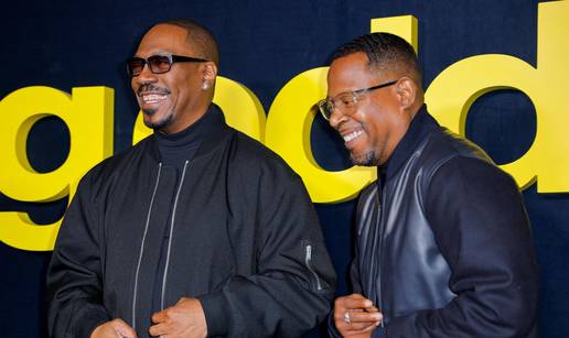 K&cacute;i Martina Lawrencea i sin Eddieja Murphyja &ccaron;ekaju bebu: 'Pa zamisli da su ti to djedovi!'