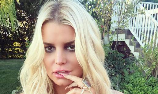 Jessica Simpson: Područje oko očiju njegujem od teen godina