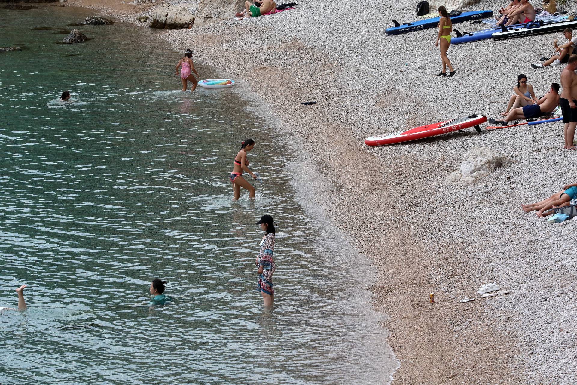 Rijeka: Rijetki kupa?i na plaži Nova voda