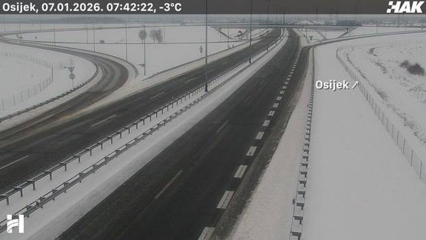 FOTO Autoceste diljem Hrvatske zametene snijegom, pogledajte