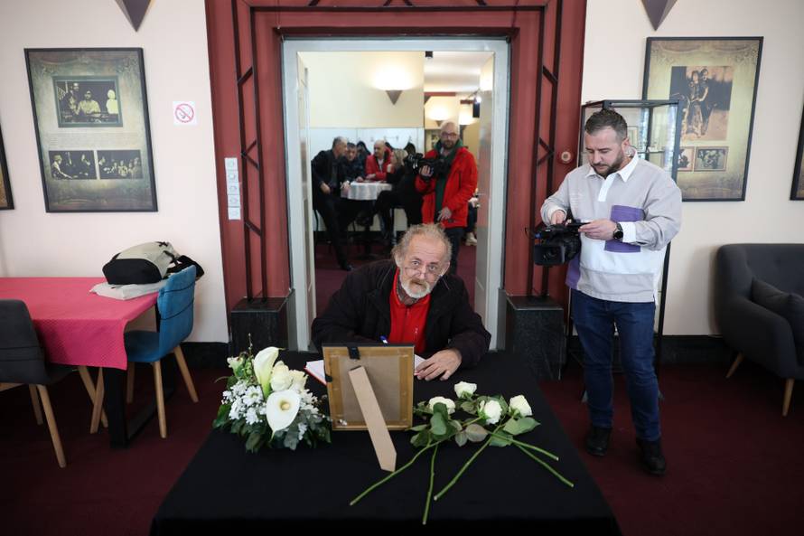 Sarajevo:  Komemoracija za preminulog glumca Sašu Petrovića