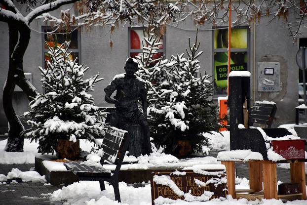 Prava zimska idila na ulicama Slavonskog Broda