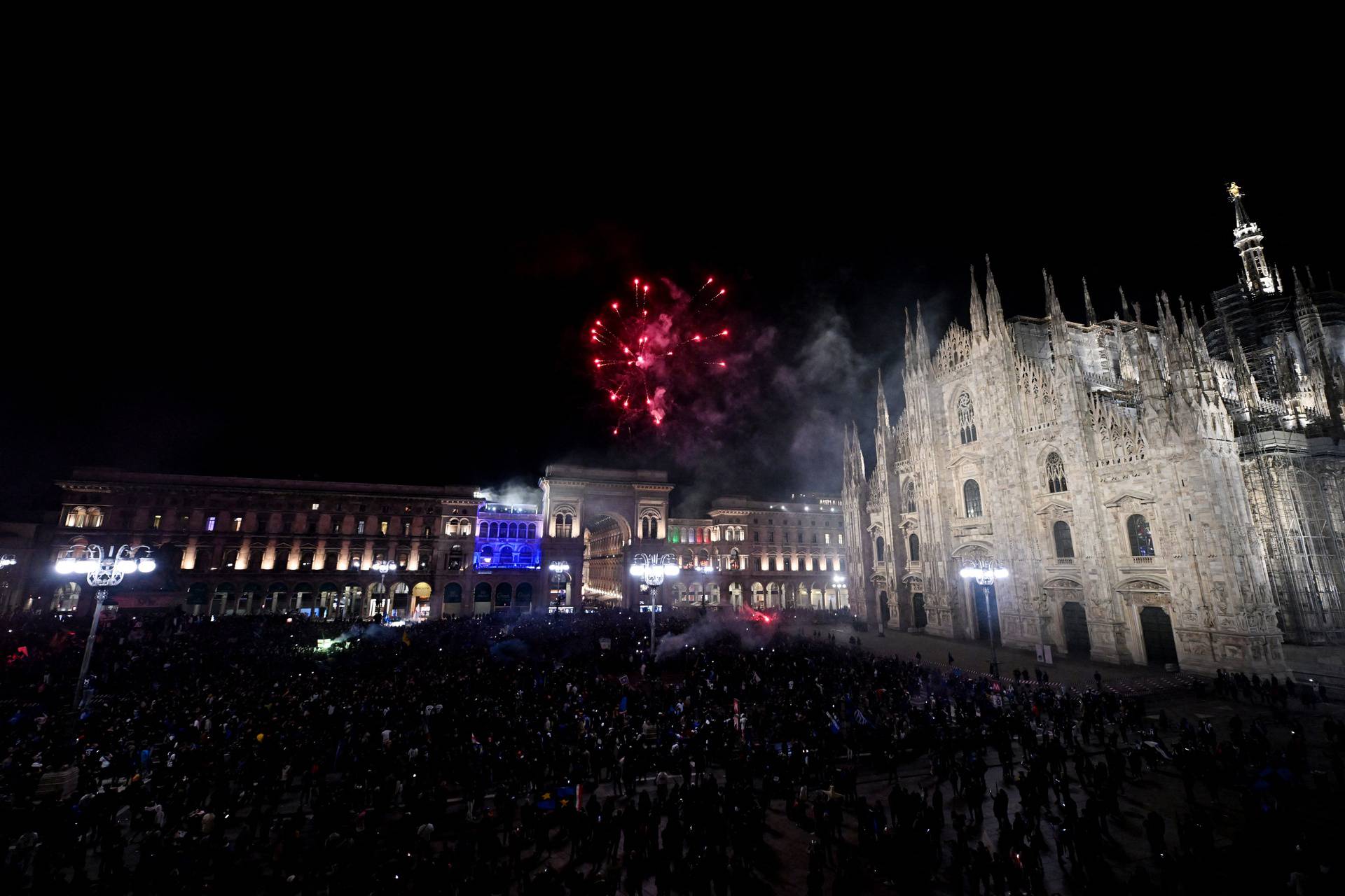 Serie A - Inter Milan celebrate winning Serie A