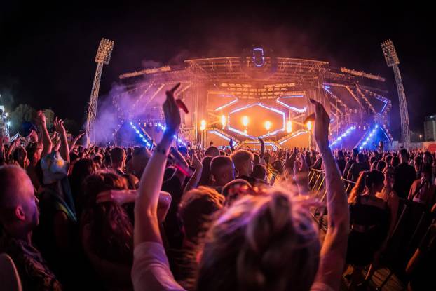 Split - Druga večer Ultra Europe Festivala, DJ Dom Dolla.