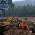 Poplave i odroni u Indiji: Poginulo je najmanje 35 ljudi