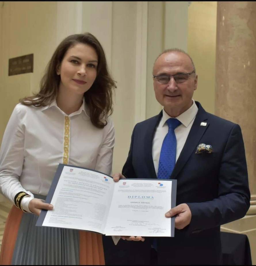 Ornela Vištica hvali se novim uspjehom: Sada imam još jednu diplomu, a uz to i šire znanje...