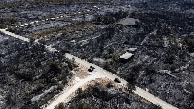 FOTO Točno je godinu dana od katastrofalnog požara kod Rasline i Zatona, gorjele i kuće