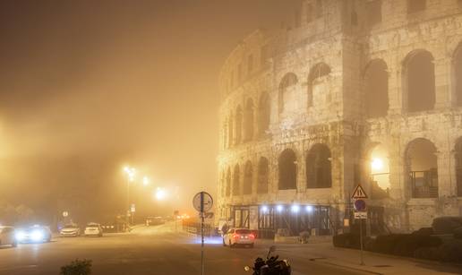 FOTO Na kopnu sunce, a Pulu prekrila maglu&scaron;tina i hladno&cacute;a