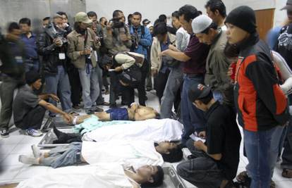 Indonezija: U stampedu je umrlo više od 23 siromaha