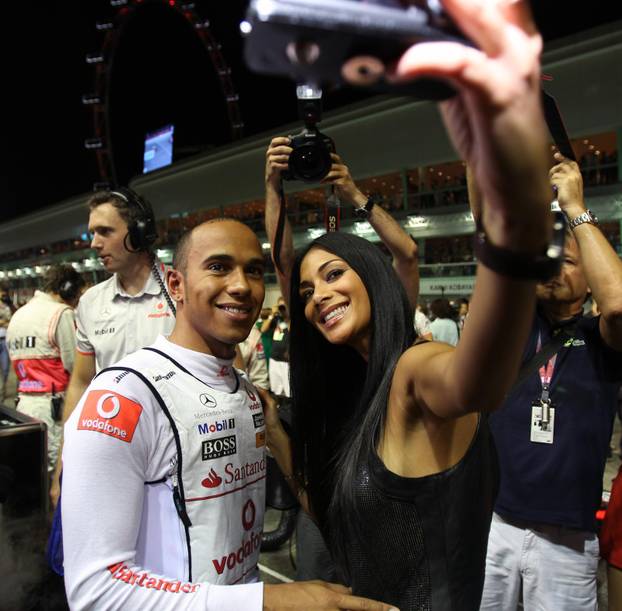 Singapur: Formula 1, Velika nagrada Singapura, utrka, 2. dio