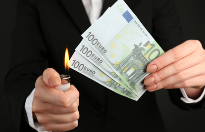 Ako su svi sve znali o Mataniću i uznemiravanju, zašto šute?