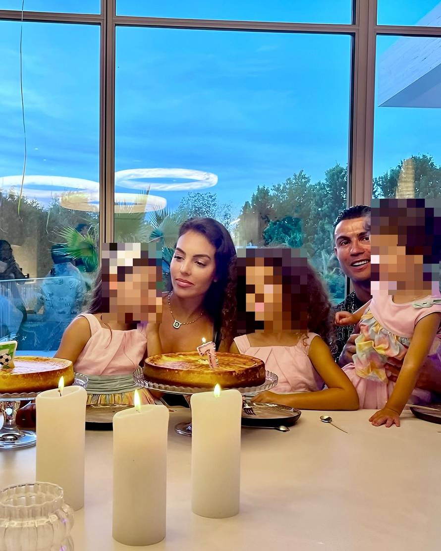 Ronaldo i Georgina se vjenčali! Pogledajte sudbonosan prsten