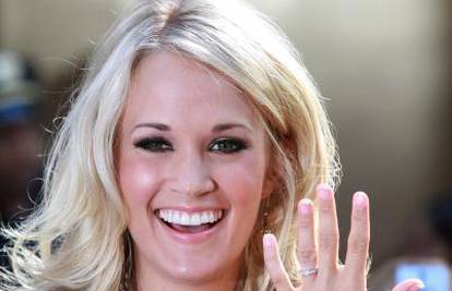 Na radiju u Otawi zabranili su sve pjesme Carrie Underwood 