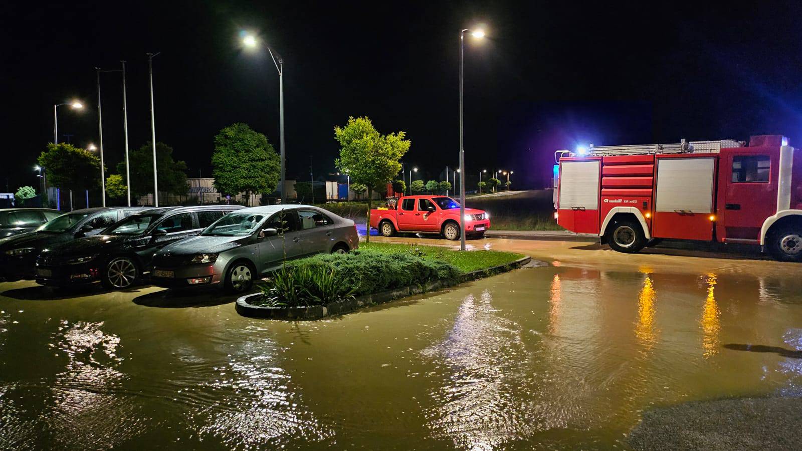 VIDEO Zagorje pod vodom: 'Bilo je do pola metra vode, puno je mulja. Aktivirala su se i klizišta'