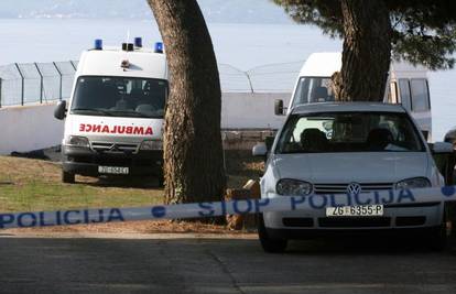 Šibenik: Jurili gliserom i nasukali se na otočić Sokol