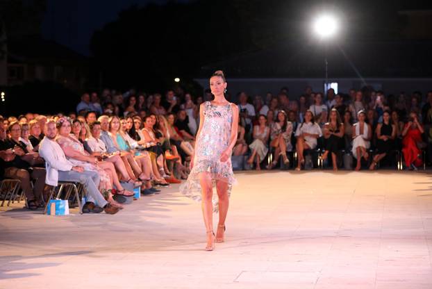 Pula: Modna revija Anje Stehlik