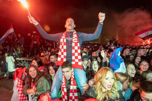 Navijači u Zadru očekuju povratak brončanih Vatrenih