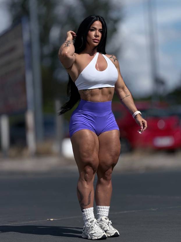 FOTO Patricia ima tijelo kojemu zavide čak i muškarci - Evo uz koje vježbe ostaje u formi