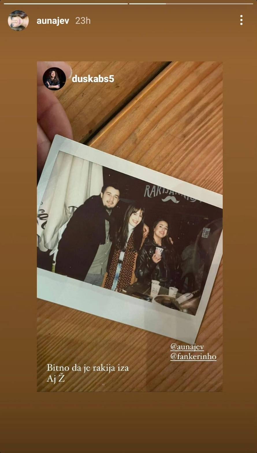 Faris Pinjo bodrio Anu Uršulu Najev na njezinom koncertu